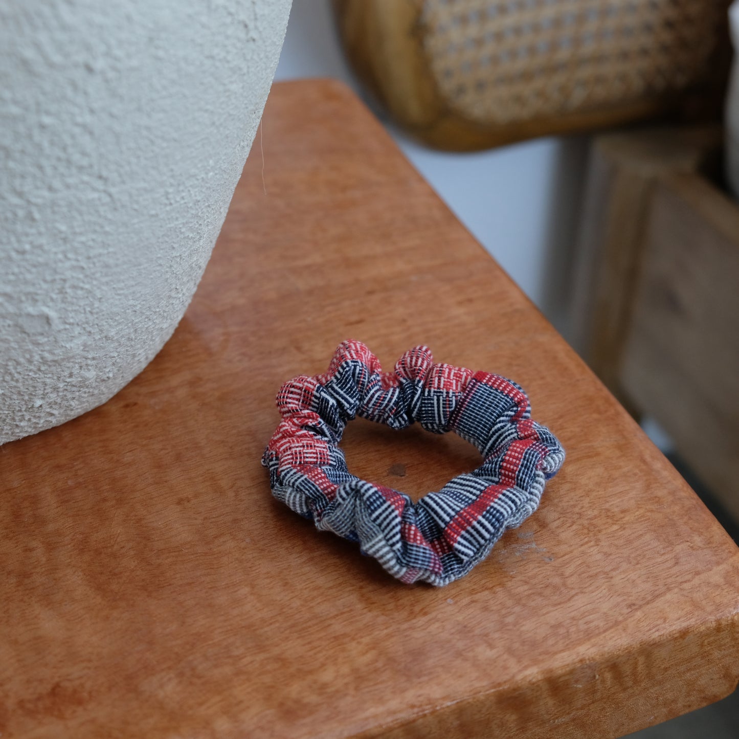 UPCYCLED WEAVE SCRUNCHIES