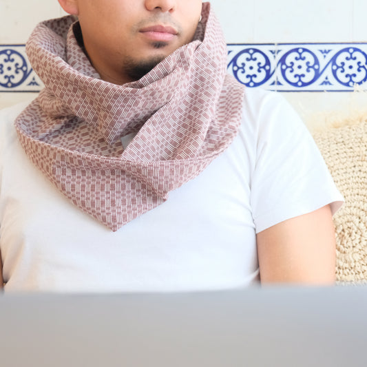 UPCYCLED WEAVE INFINITY SCARF