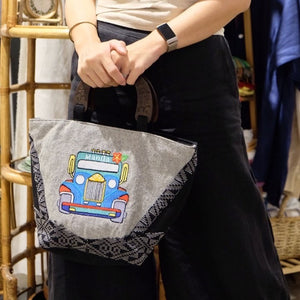 MAGGIE JEEPNEY WITH BLACK YAKAN